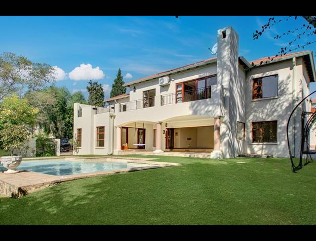 3 BEDROOM HOUSE FOR SALE IN LONEHILL